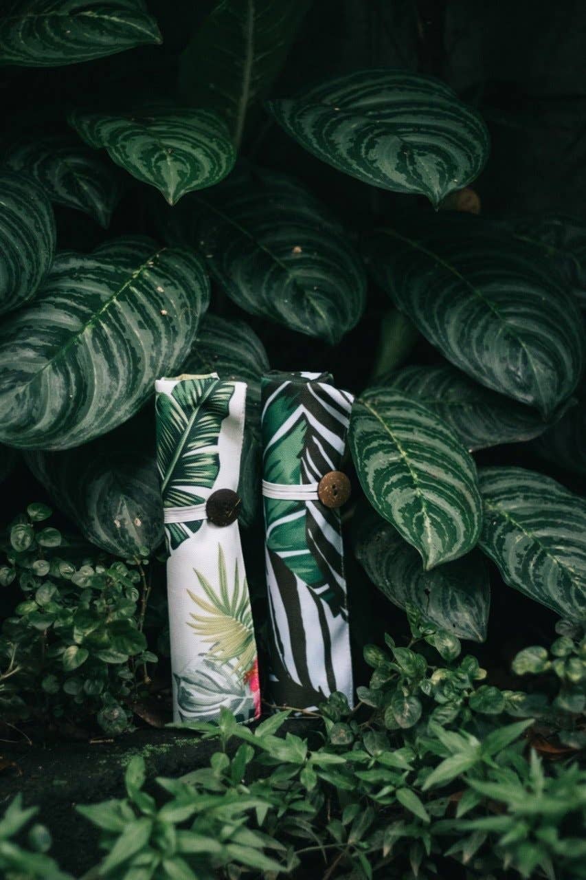 Aurobelle Ibiza - Wholesale Travel Utensil Set - Eco friendly cutlery and bamboo straw travel set , sustainable and practical. Jungle green2