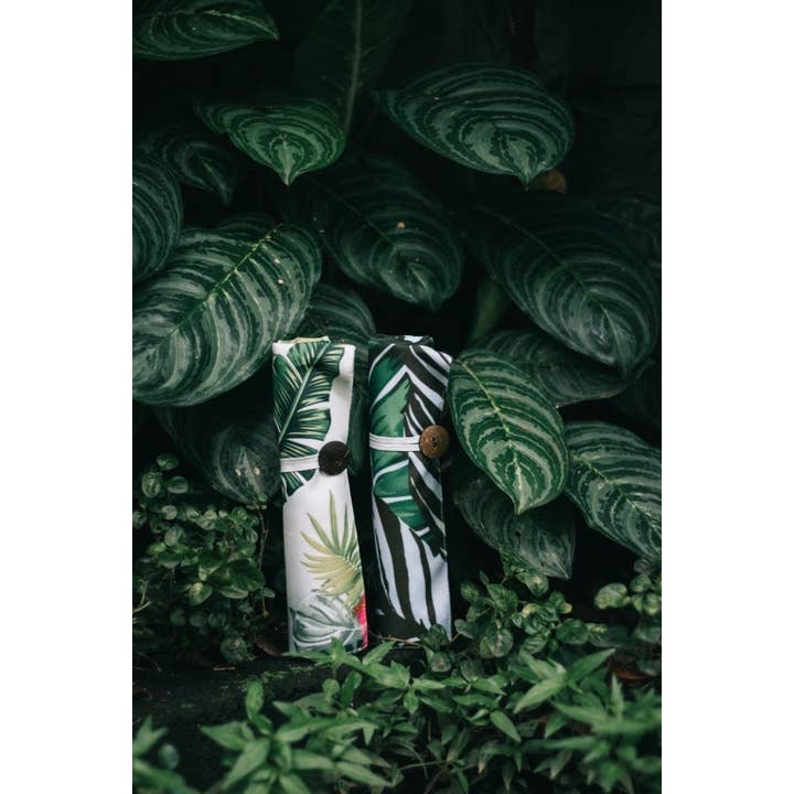 Aurobelle Ibiza - Wholesale Travel Utensil Set - Eco friendly cutlery and bamboo straw travel set , sustainable and practical. Jungle green2