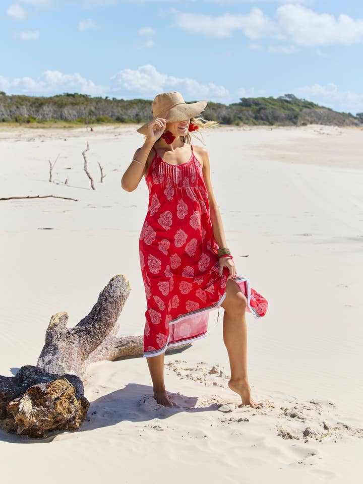 Naudic - Wholesale Dress - Women's - Astrid Maxi Paisley1