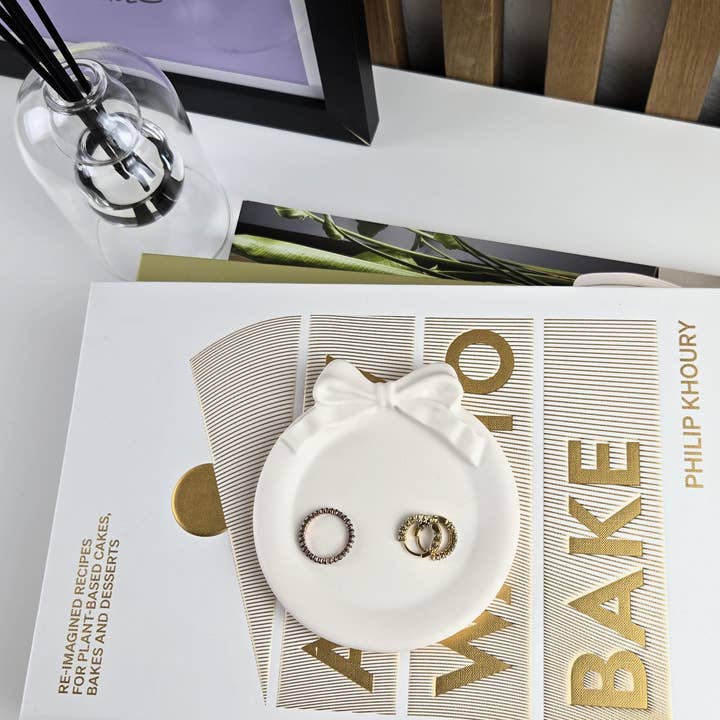 Three Springs Candle Co. - Vente Plateaux à bijoux - Plateau en dentelle à nœud | Bibelot | Plateau de toilette - rond1