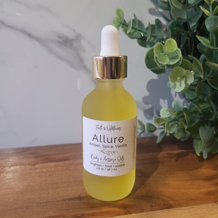 Huile pour le corps Allure pour la vente par Faith & Wildflowers