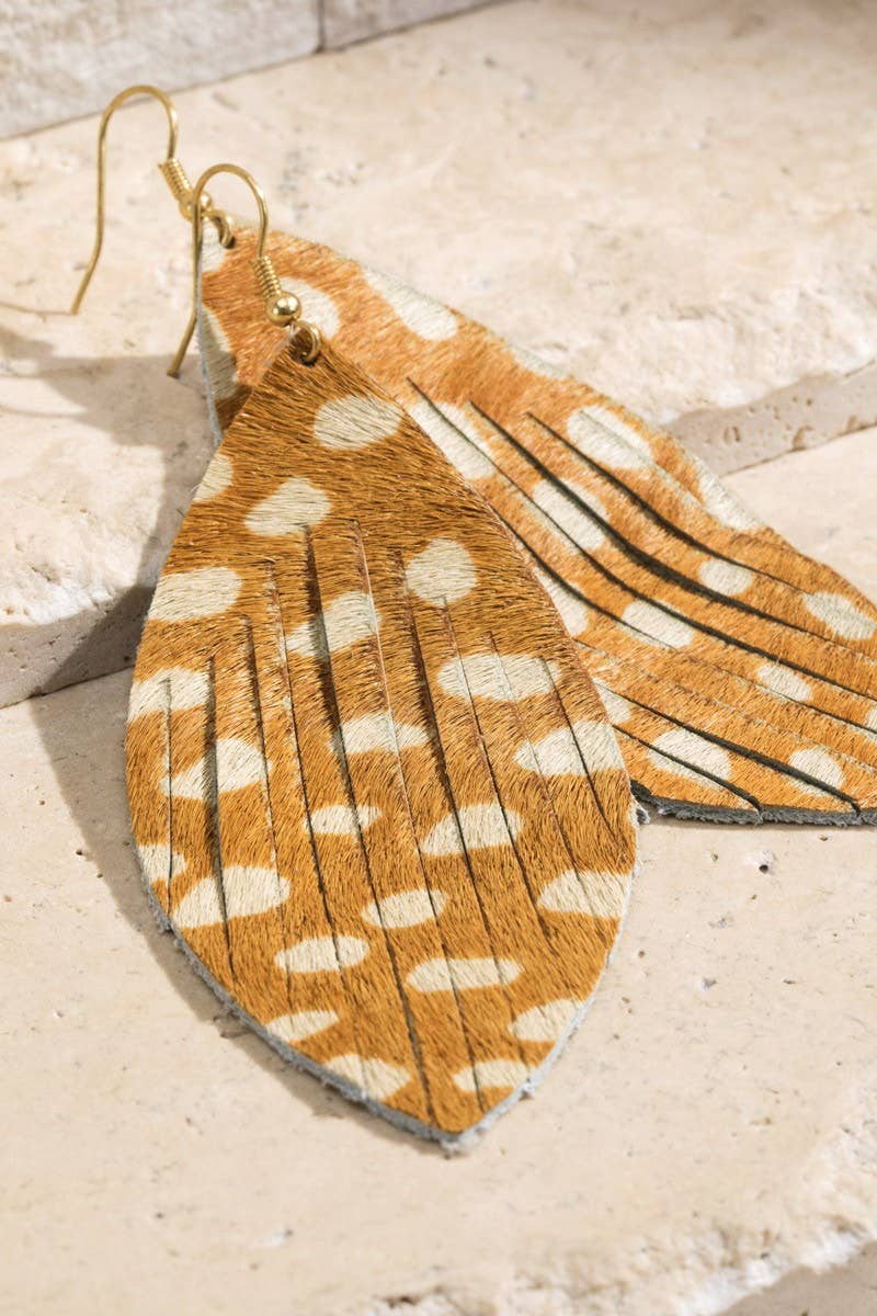 Urbanista - Vendita all'ingrosso Orecchini pendenti - Orecchini in vera pelle con piume1