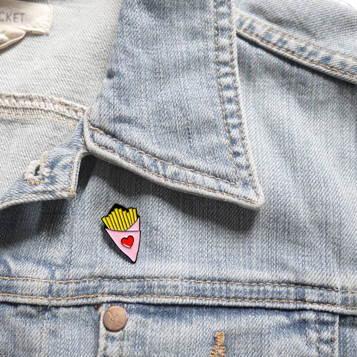 J'aime La Grenadine - Wholesale Brooch - Pin's “French fries cone” - Belgian aperitif fastfood1