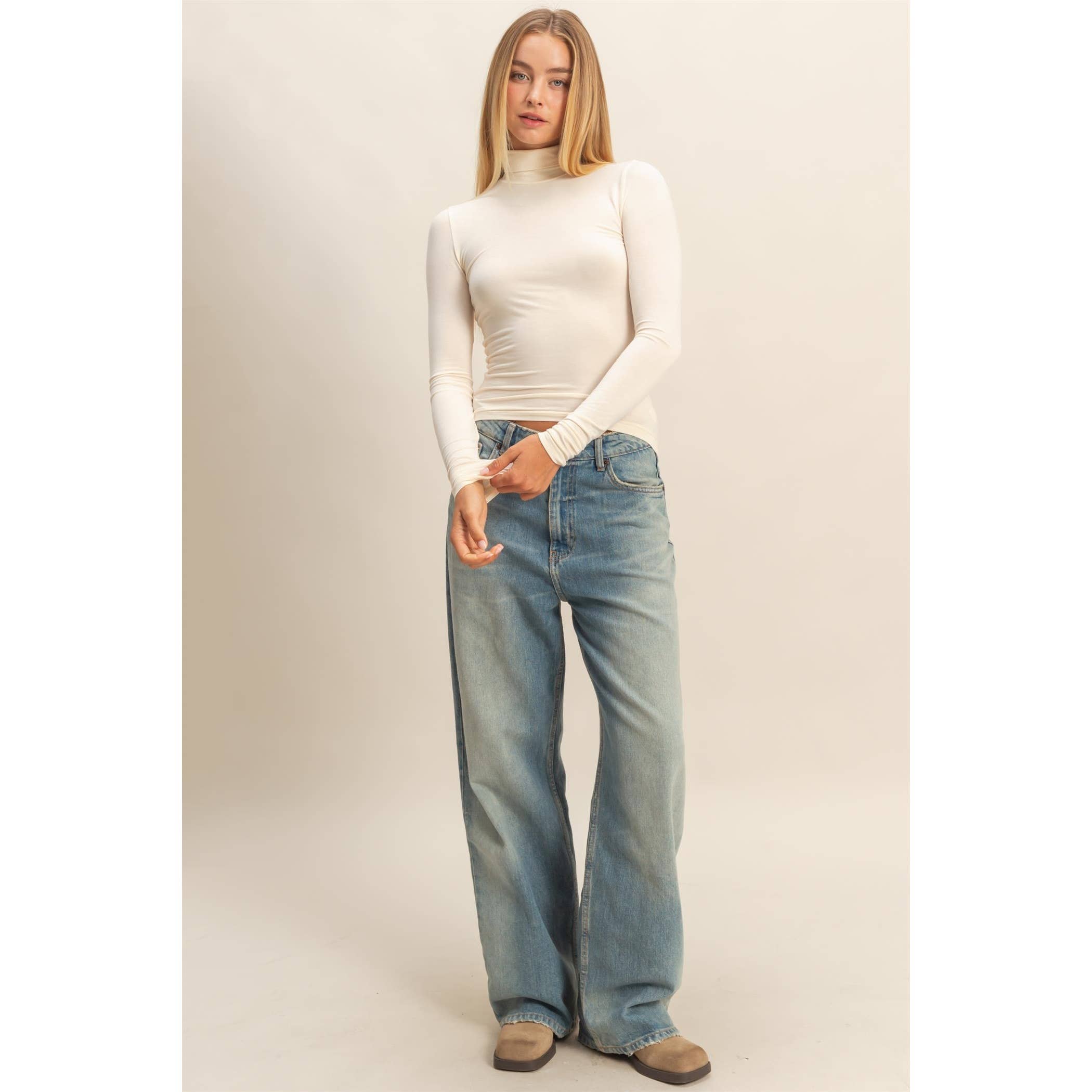 HYFVE - Wholesale Shirt - Women's - Turtleneck Long Sleeve Fitted Top10