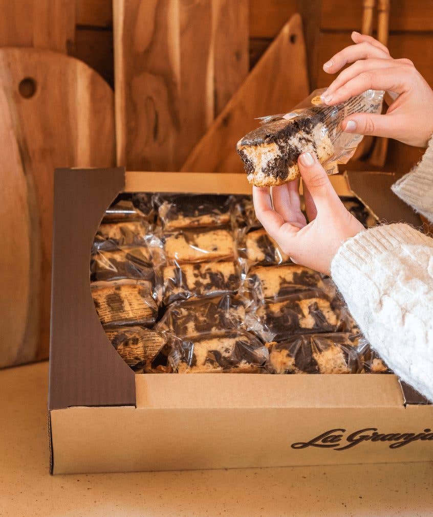 LA GRANJA FOODS 1959 - Wholesale Cake - (GLUTEN-FREE) Traditional lactose-free marble cake3