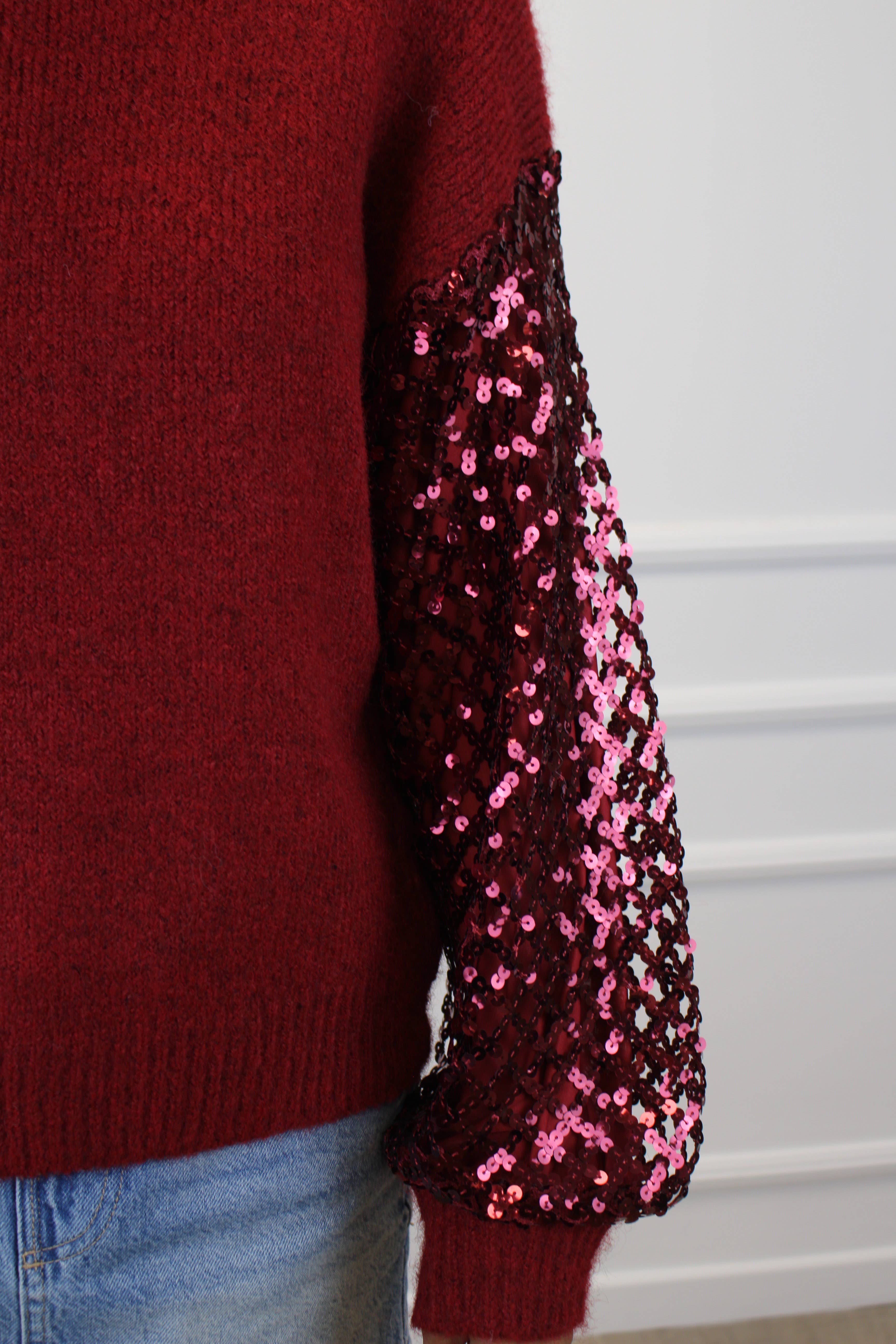 Red Round neck sweater with patched sequins sleeve for wholesale on Faire2