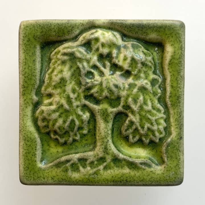 Stående træ flise kunst 2x2 for engroshandel hos Whistling Frog Tile Inc.