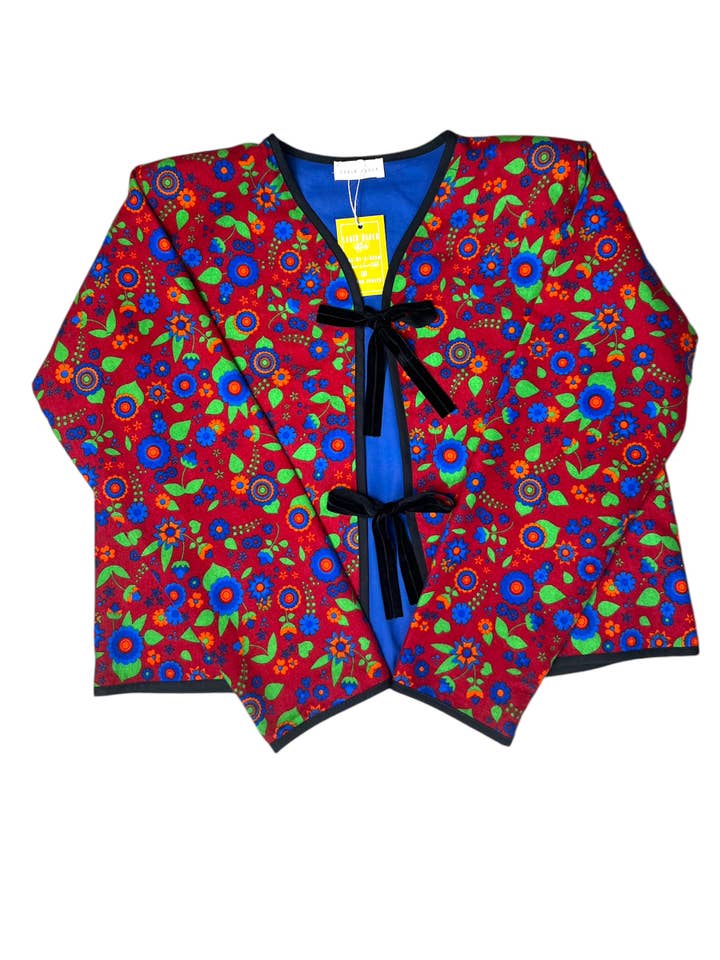 Blomstret rød bomuldsjakke med bånd for engroshandel hos Ladin Ozden