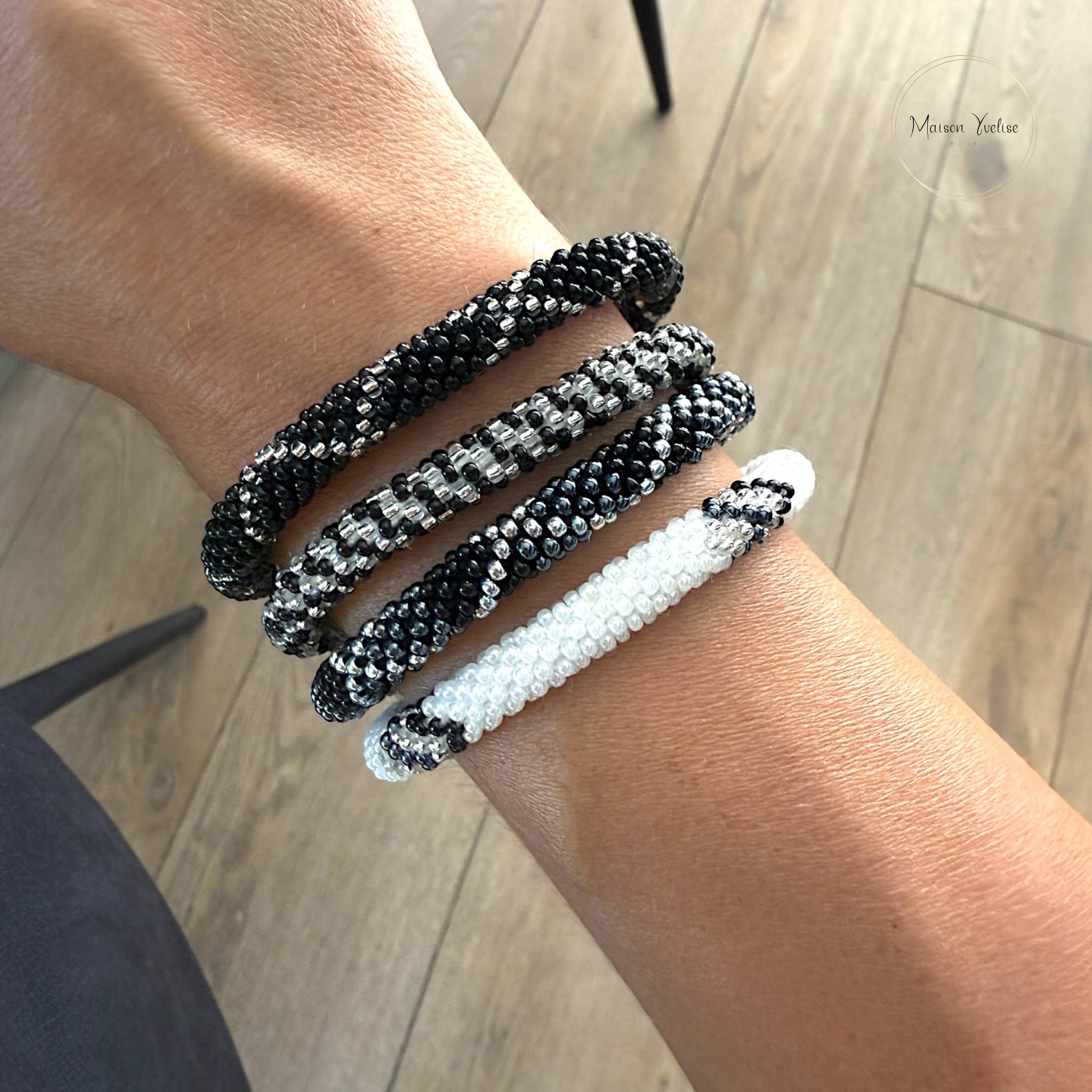 Maison Yvelise - Wholesale Beaded Bracelet - Nepalese Black and Silver Gray Bracelet2