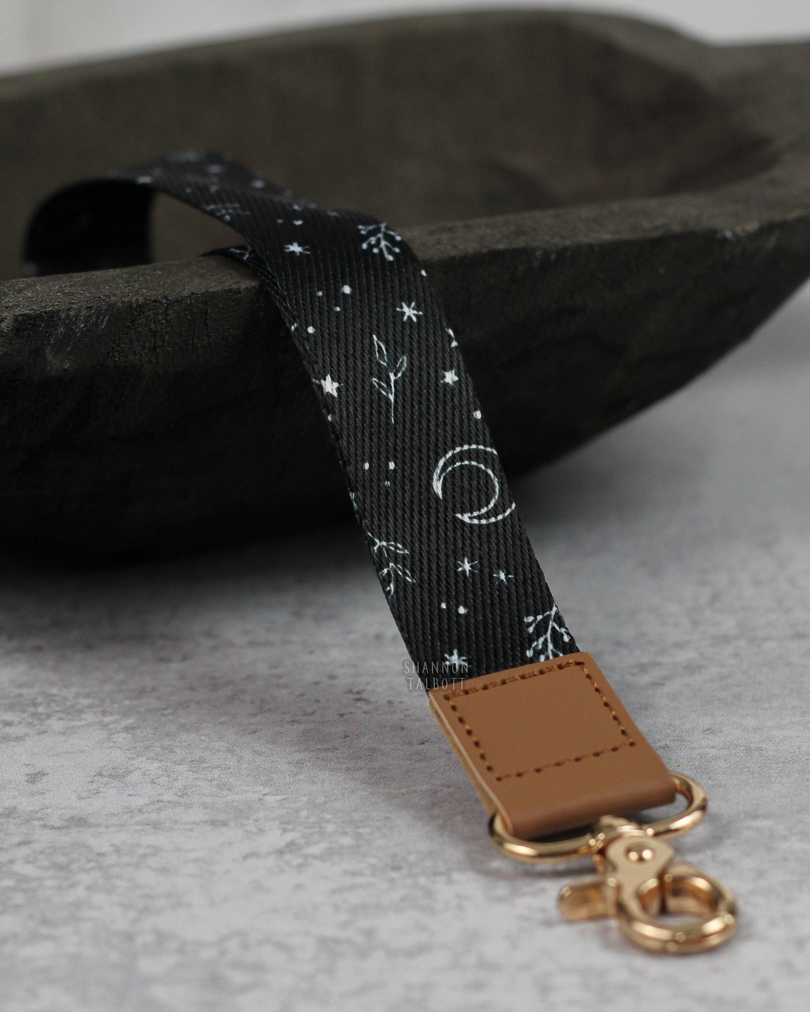 Shannon Talbott - Wholesale Keychain - Unisex - Witchy Crescent Moon and Stars Lanyard Wristlet Keychain1