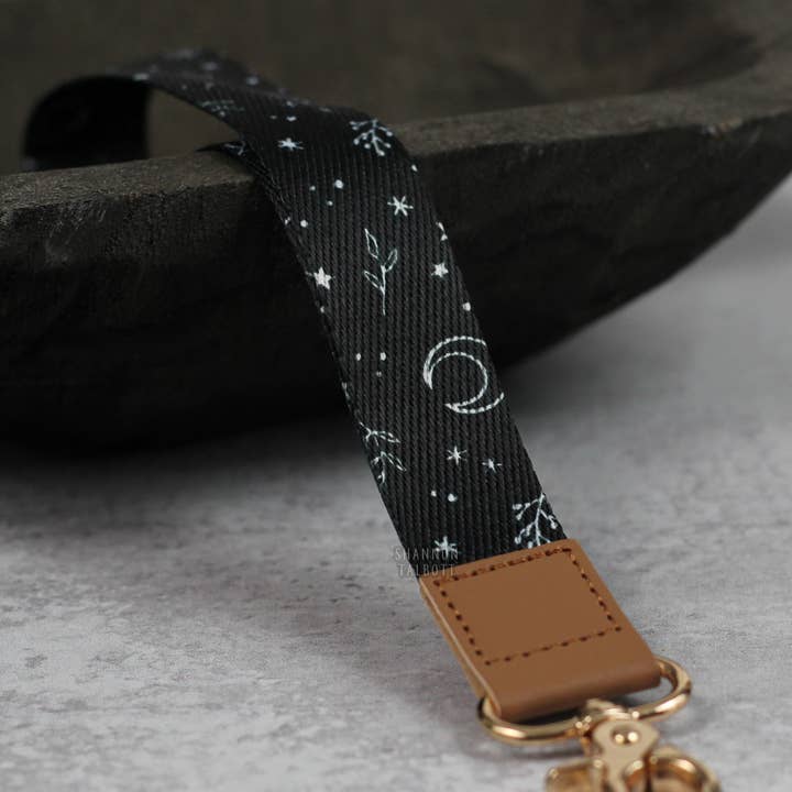 Shannon Talbott - Wholesale Keychain - Unisex - Witchy Crescent Moon and Stars Lanyard Wristlet Keychain1