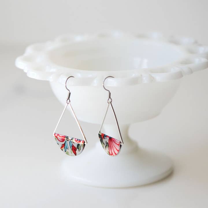 Giftologie - Wholesale Dangle Earrings - Garden Party Dangle Earrings - silver