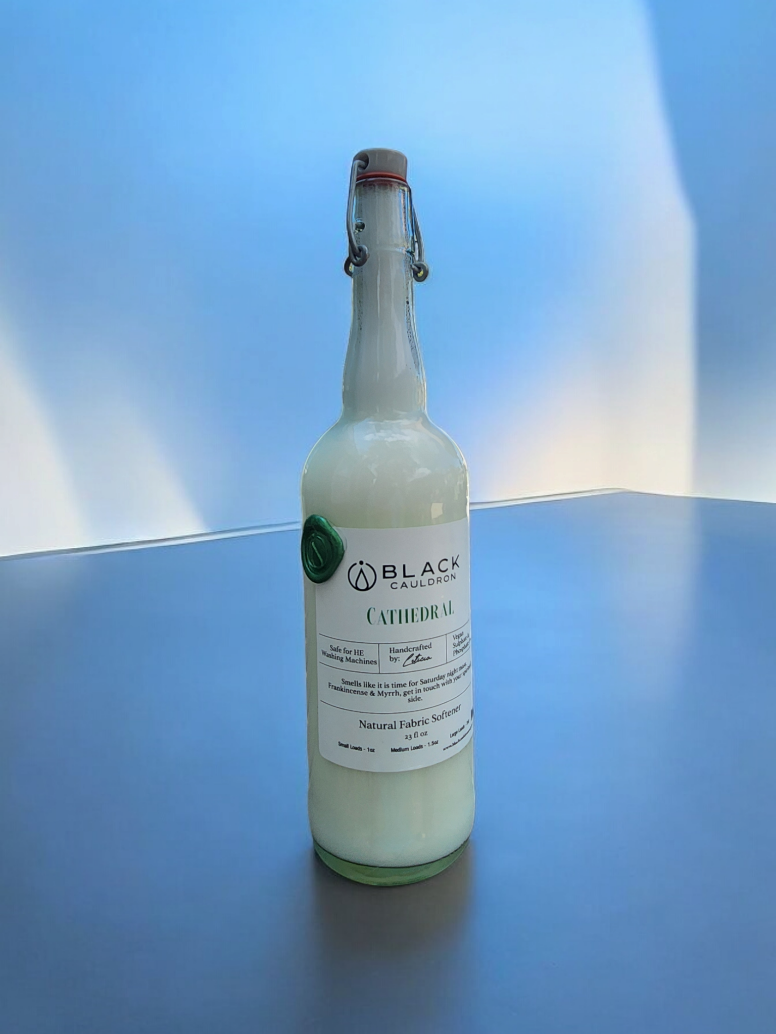 Black Cauldron Soap Co. – wholesale Sköljmedel – Katedral - Tygmjukgörande Balsam | Fräsch och Mjuk Tvätt 33oz1