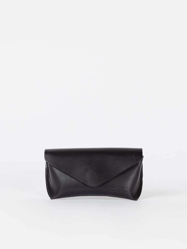 Brilleetui i sort klassisk læder for engroshandel hos O My Bag