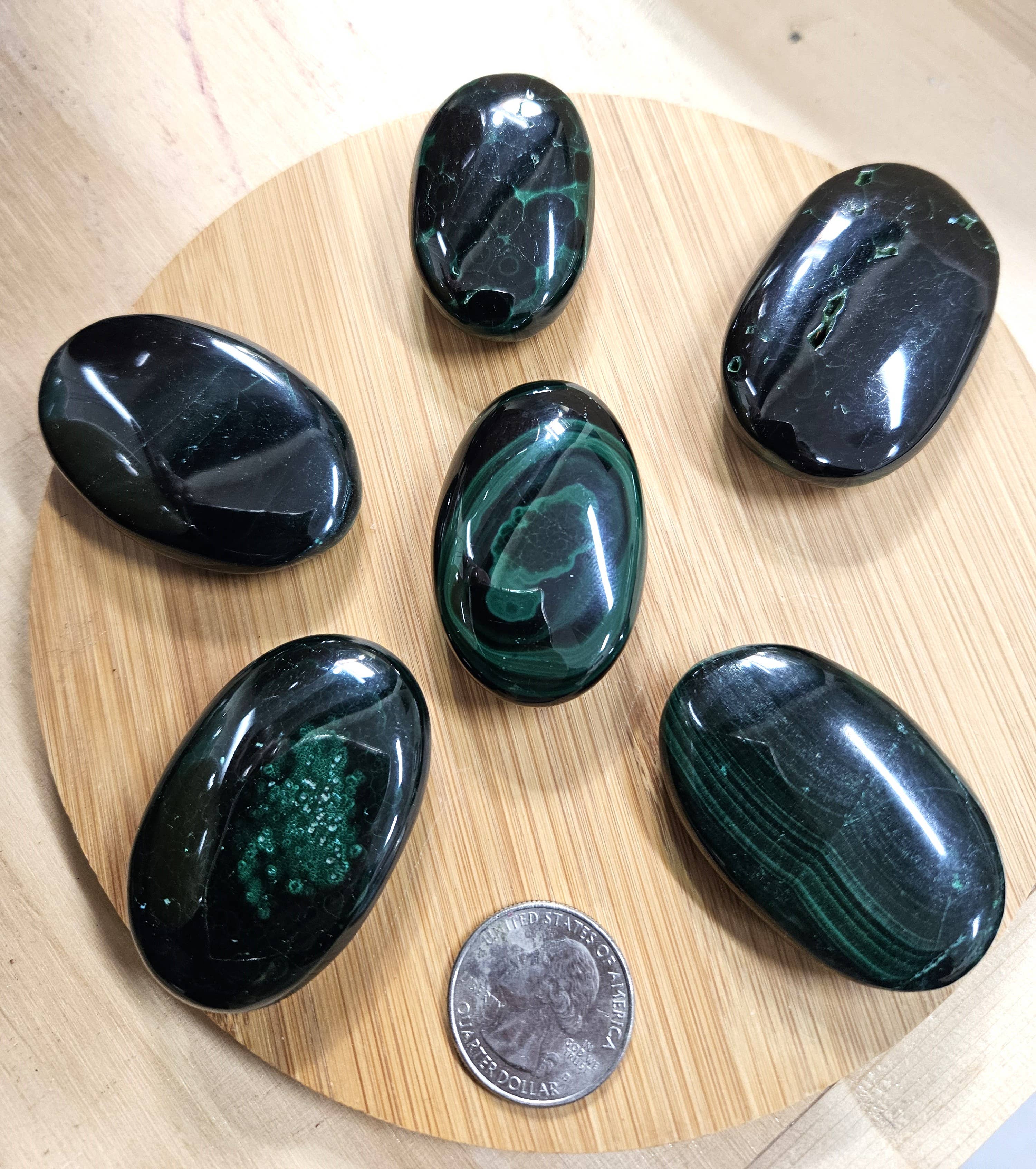 Crystal Deal· Wholesale - Vendita all'ingrosso Pietra/cristallo spirituale - Pietra Palmare di Malachite - 11