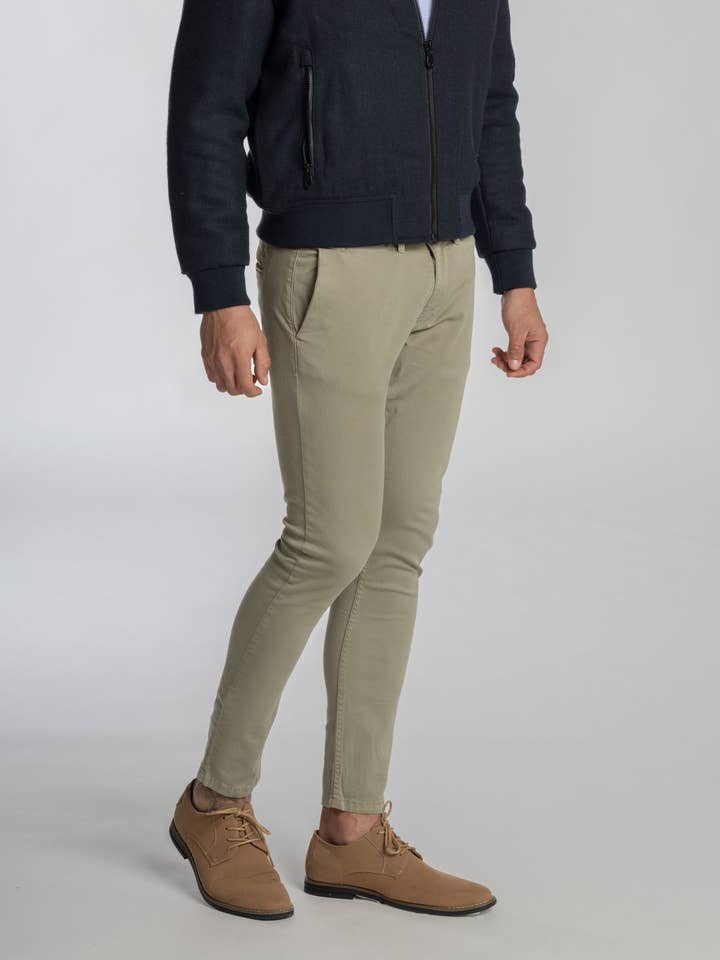 BASIC SKINNY GREEN CHINO for wholesale by CELOPMAN