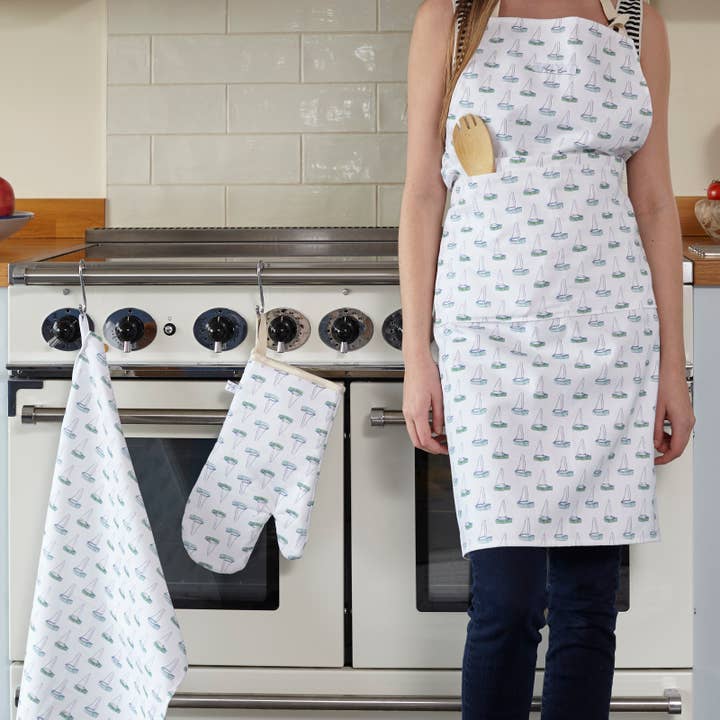 123 Splash Apron for wholesale by Monique Lucas