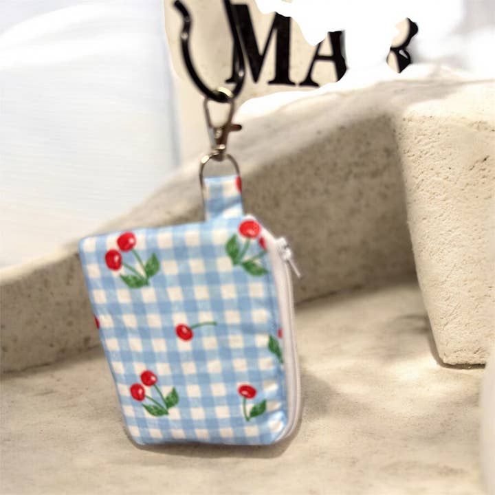 Keychain Wallet for wholesale by simplyjesslynn