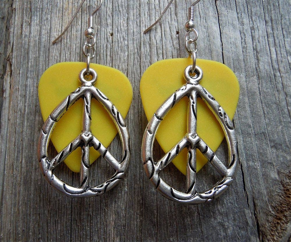 Simply Raevyn - Wholesale Dangle Earrings - Large Oval Peace Sign Charm Guitar Pick Earrings0