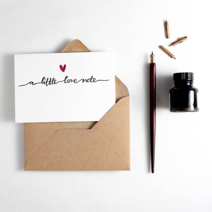 Carte typographique A Little Love Note pour la vente par Hunter Paper Co.