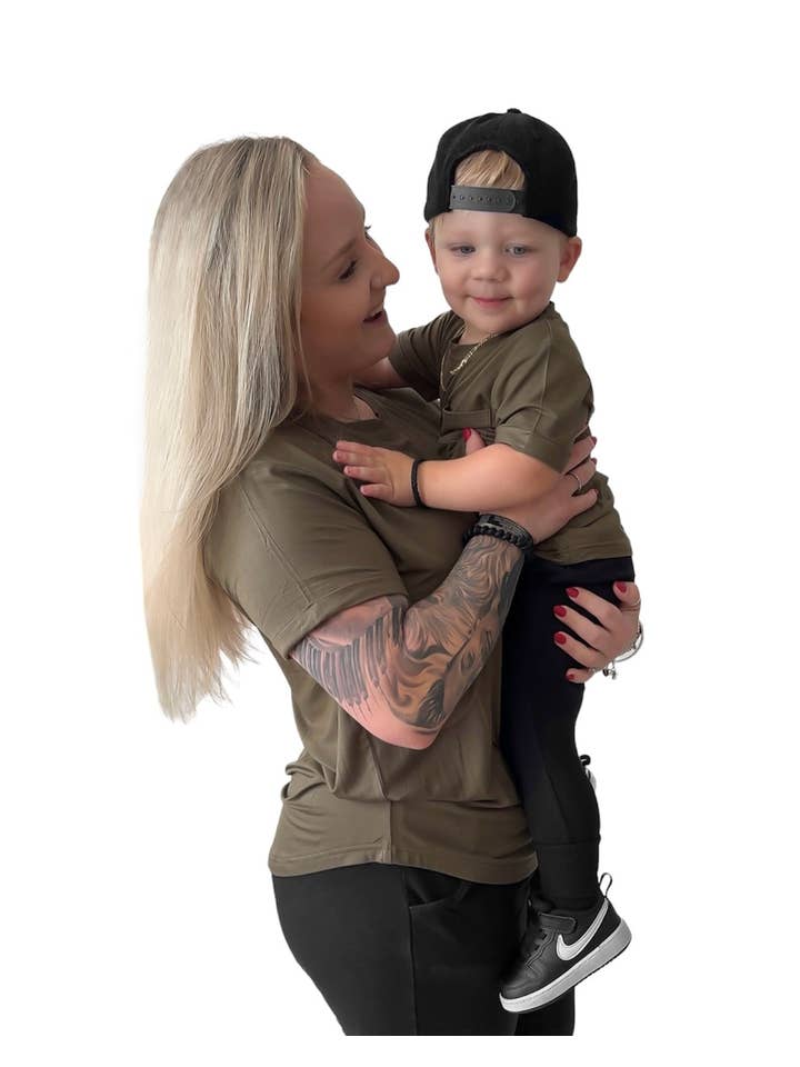 Remi + Rae Co. - Wholesale T-Shirt - Kids - BAMBOO POCKET TEE - PINE3