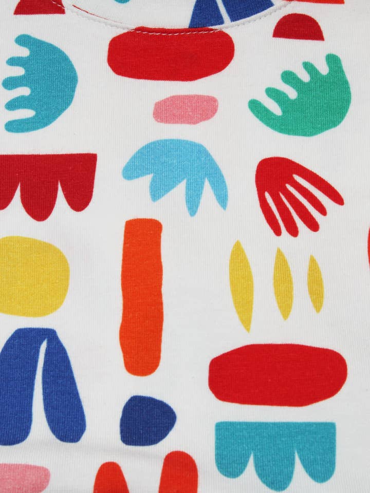 Minna - Wholesale Dress - Kids - Short Sleeve Jersey Twirl Dress - Colorful Retro Shapes10