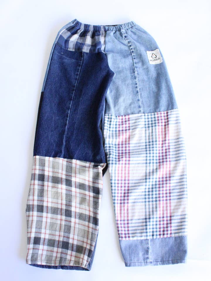 American Recycled Clothing - Wholesale Pants - Women's - Flannel & Denim Combo Pants Bundle4
