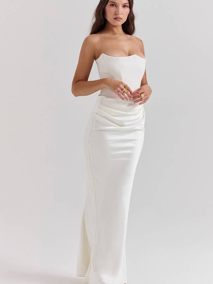 NINEXIS - Wholesale Dress - Women's - CWDMD5492_STRAPLESS BONED FITTED SOLID COLOR MERMAID DRESS11