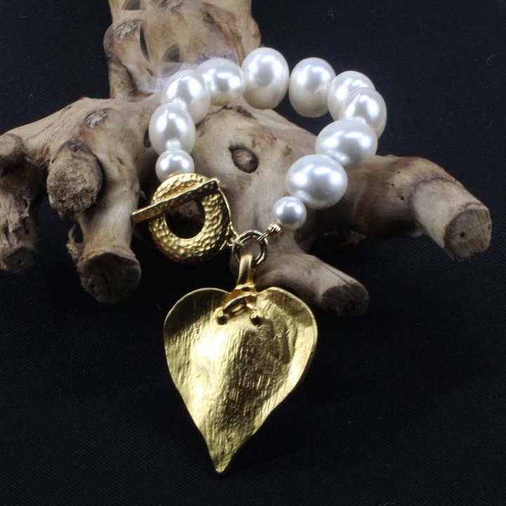Aclue! Jewelry by Celest Anderson - Wholesale Charm/Dangle Bracelet - Mitza Gold Heart Bracelet1