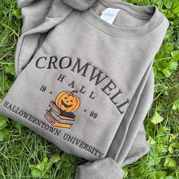 Vintage Cromwell hall embroidered fall Halloween crewneck for wholesale by Basil & Burch