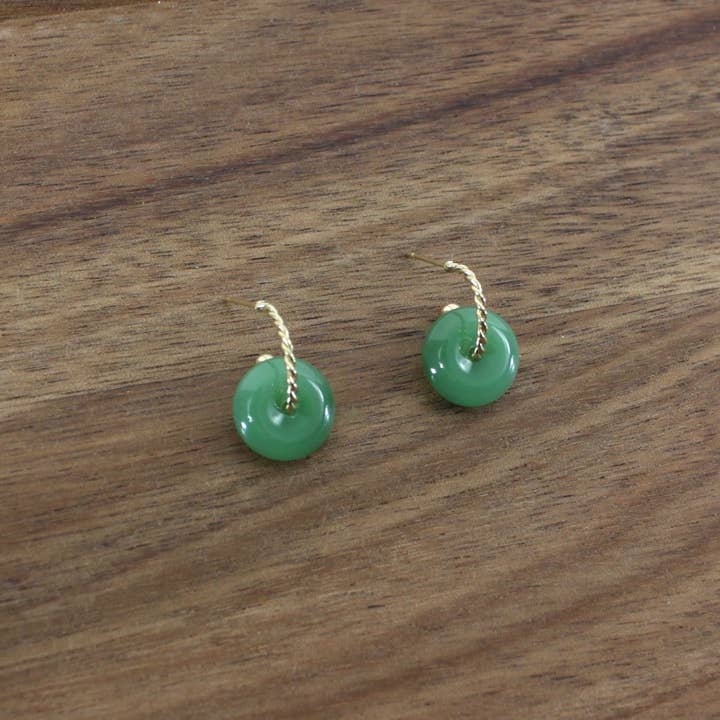 E24116 Boucles d'oreilles en pierre semi-précieuse en jade pour la vente par Pretty Persuasions