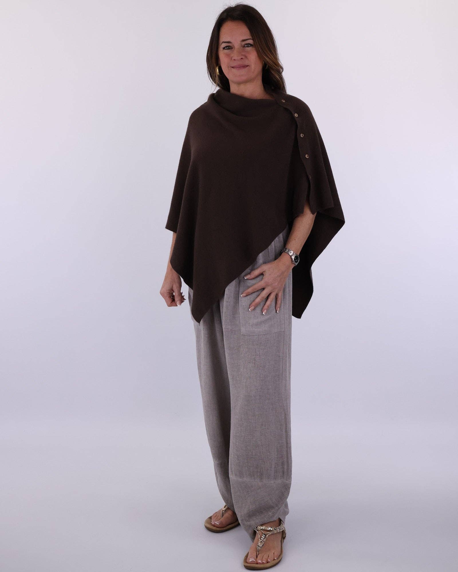 Cadenza Italy Ltd – wholesale Poncho – Women's – Summer Poncho with Buttons10