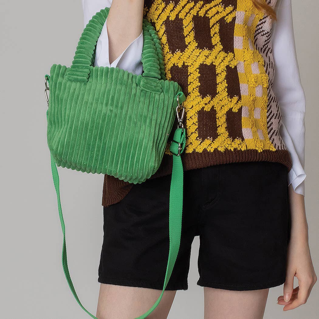 Fashion City – wholesale Bärkasse - Dam – Mini tygpåse i manchester med axelrem5