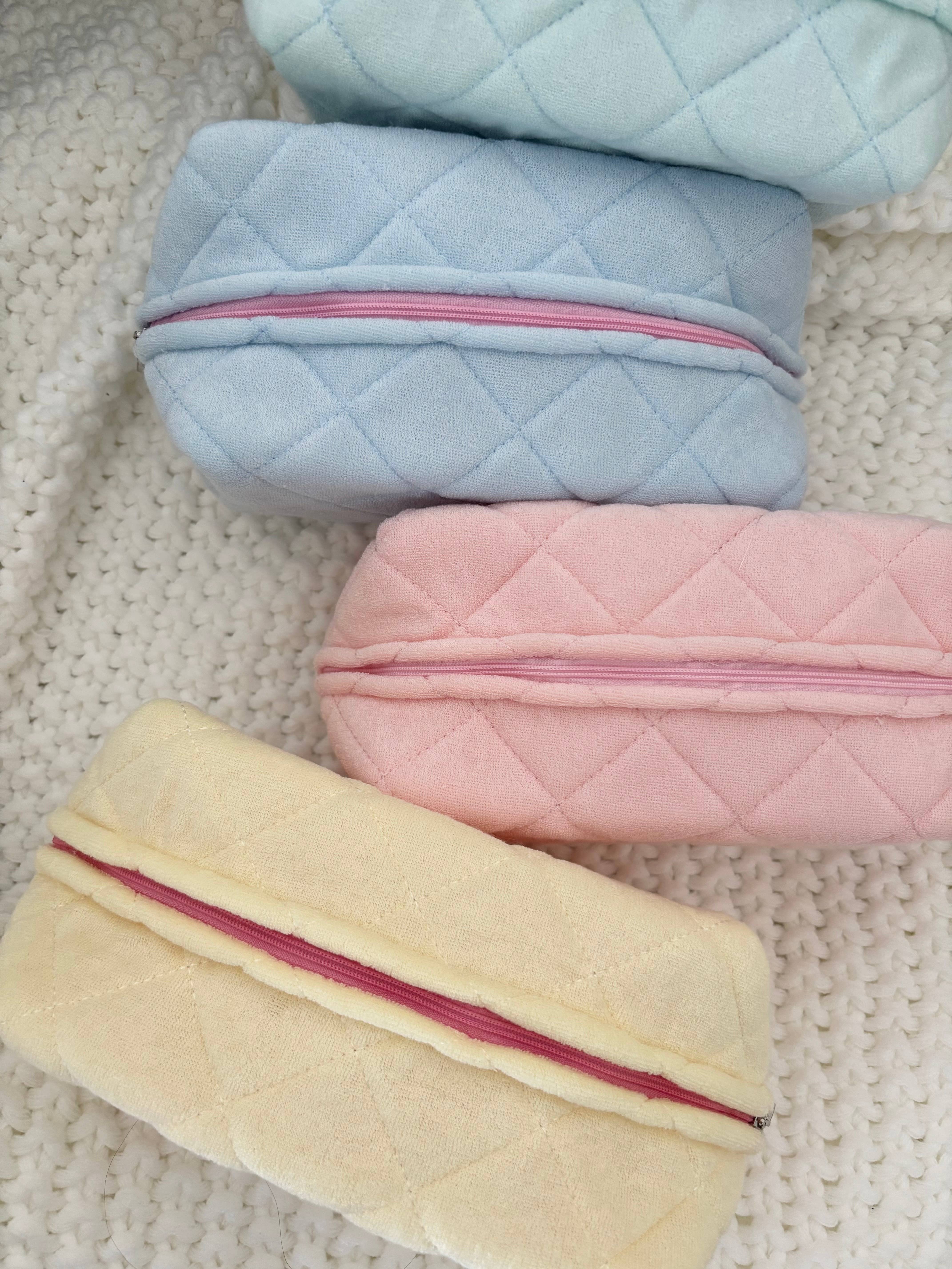 LoveLina – wholesale Sminkväska – Terry Kviltad Stor Sminkväska - TERRY UPPDATERAD1