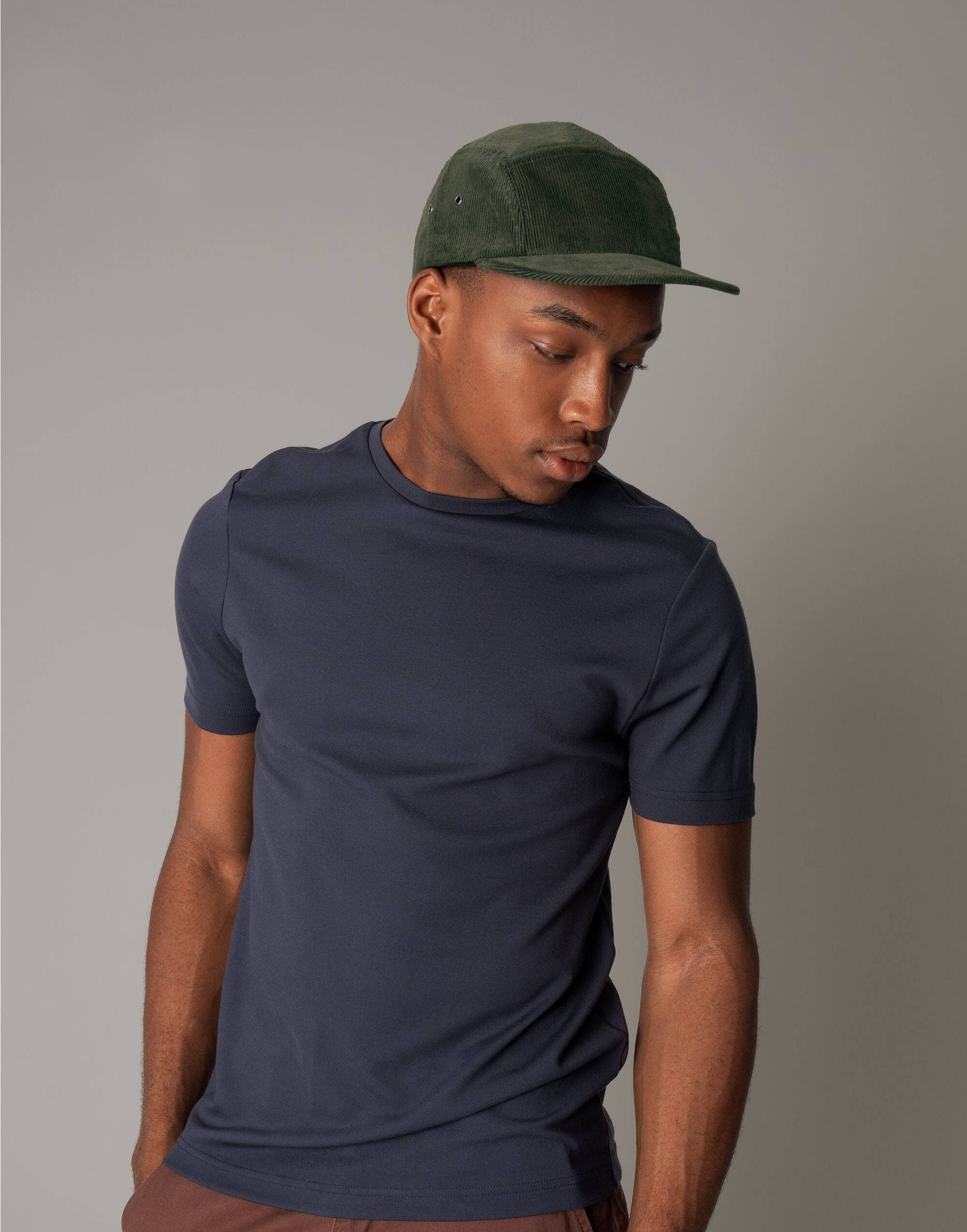 Logo Free Clothing - Wholesale Flat Brim Cap - Unisex - Beechfield EarthAware® Organic Cord Camper Cap | Unisex | Organic Cotton | 5 Colours | One Size5