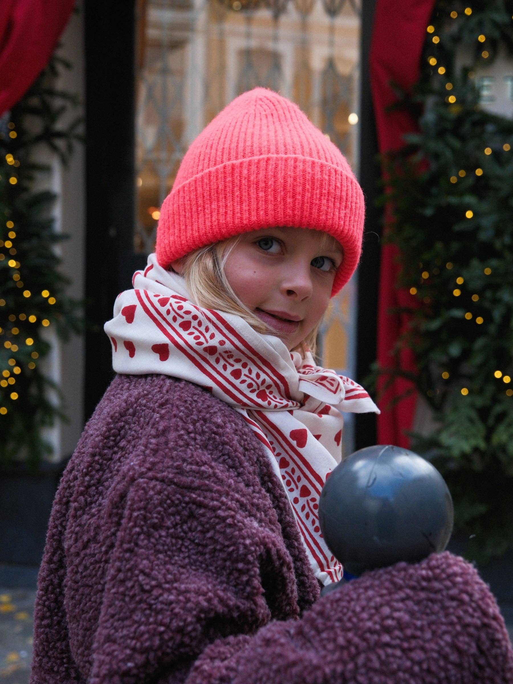 Maison Augustin - Vente Écharpe – femme - Foulard Adulte Love Cherry 100 cm1