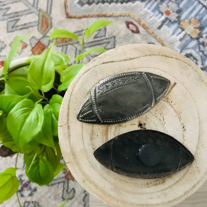 Haiti | Magnet - Fotboll för wholesale av Beautifully Made Fair Trade