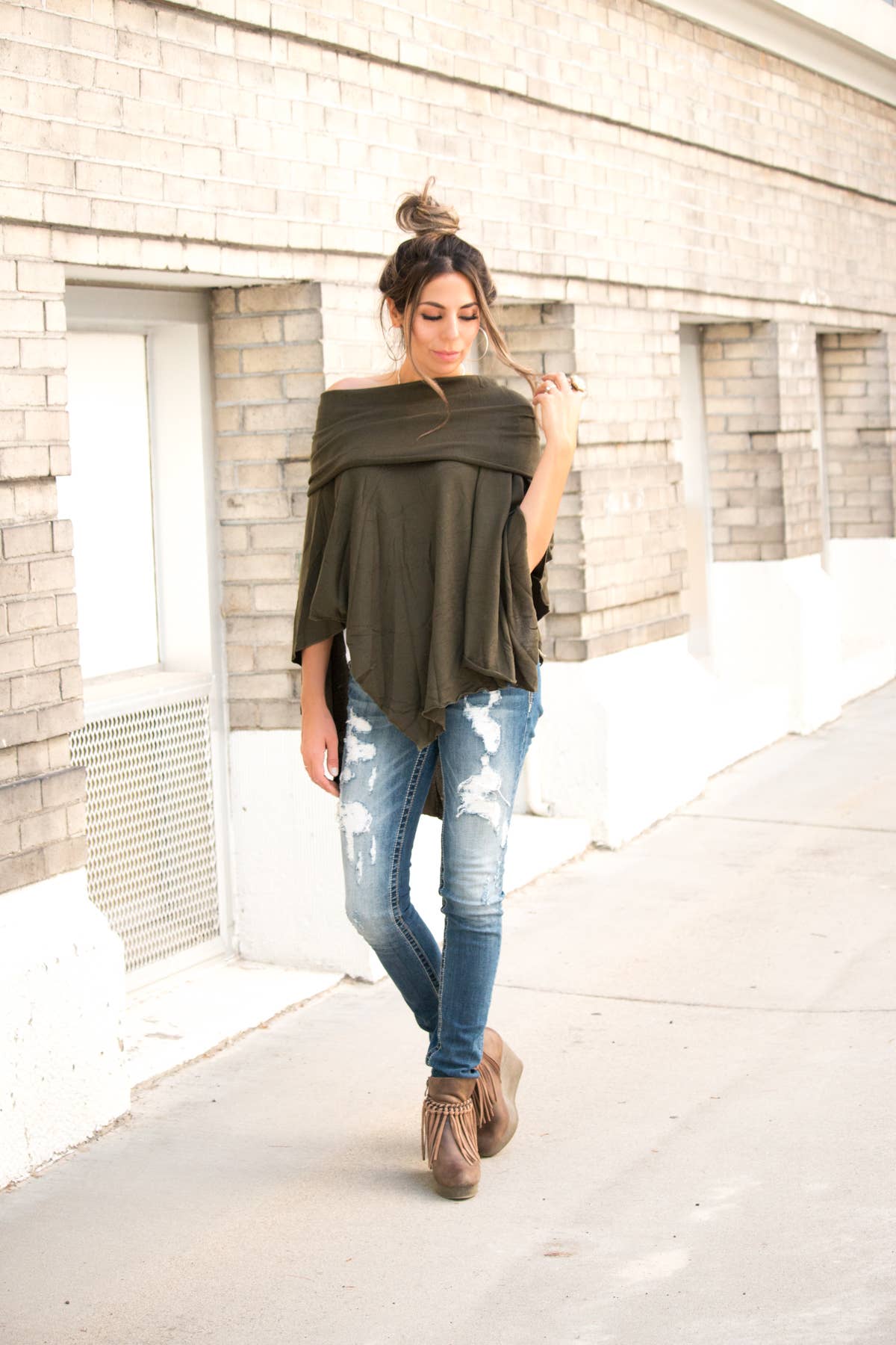 Hipster Row - Wholesale Poncho - Women's - Off-Shoulder Poncho4