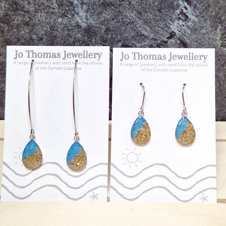 Shoreline Tear drop örhängen Ocean Blue £8-£10 för wholesale av Jo Thomas Jewellery