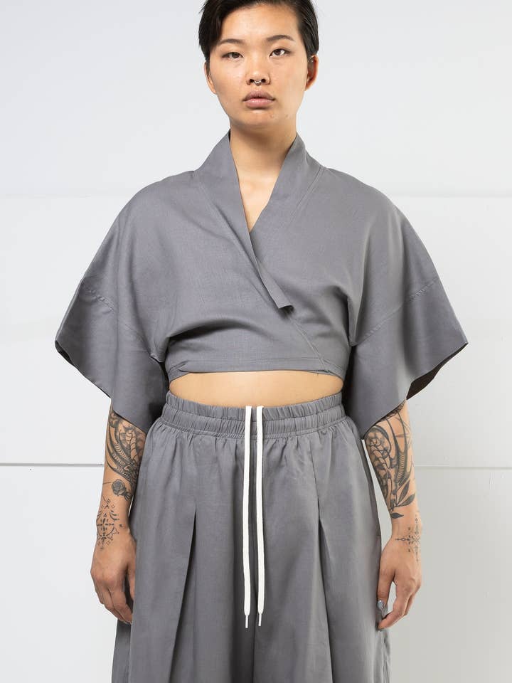 TOP ENVELOPE MISAKO por atacado de Mercy House Studio