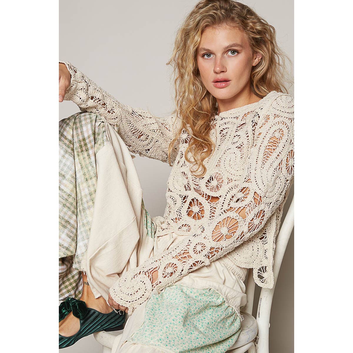 Pol Clothing - Wholesale Knit Top - Women's - Round Neck Long Sleeve Solid Crochet Top6