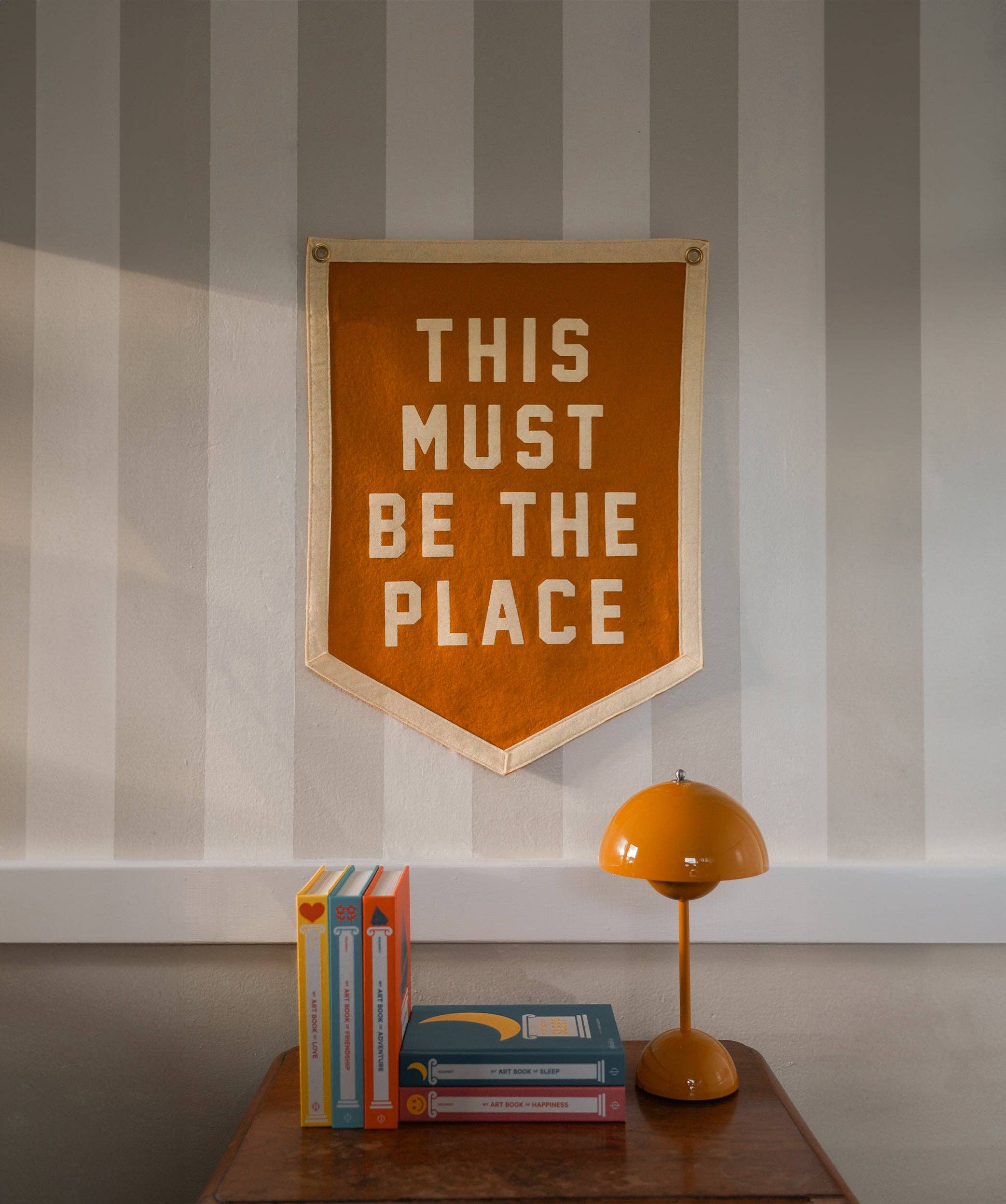 Oxford Pennant – Großhandel Flagge – Dies muss der Ort Camp-Flagge sein1