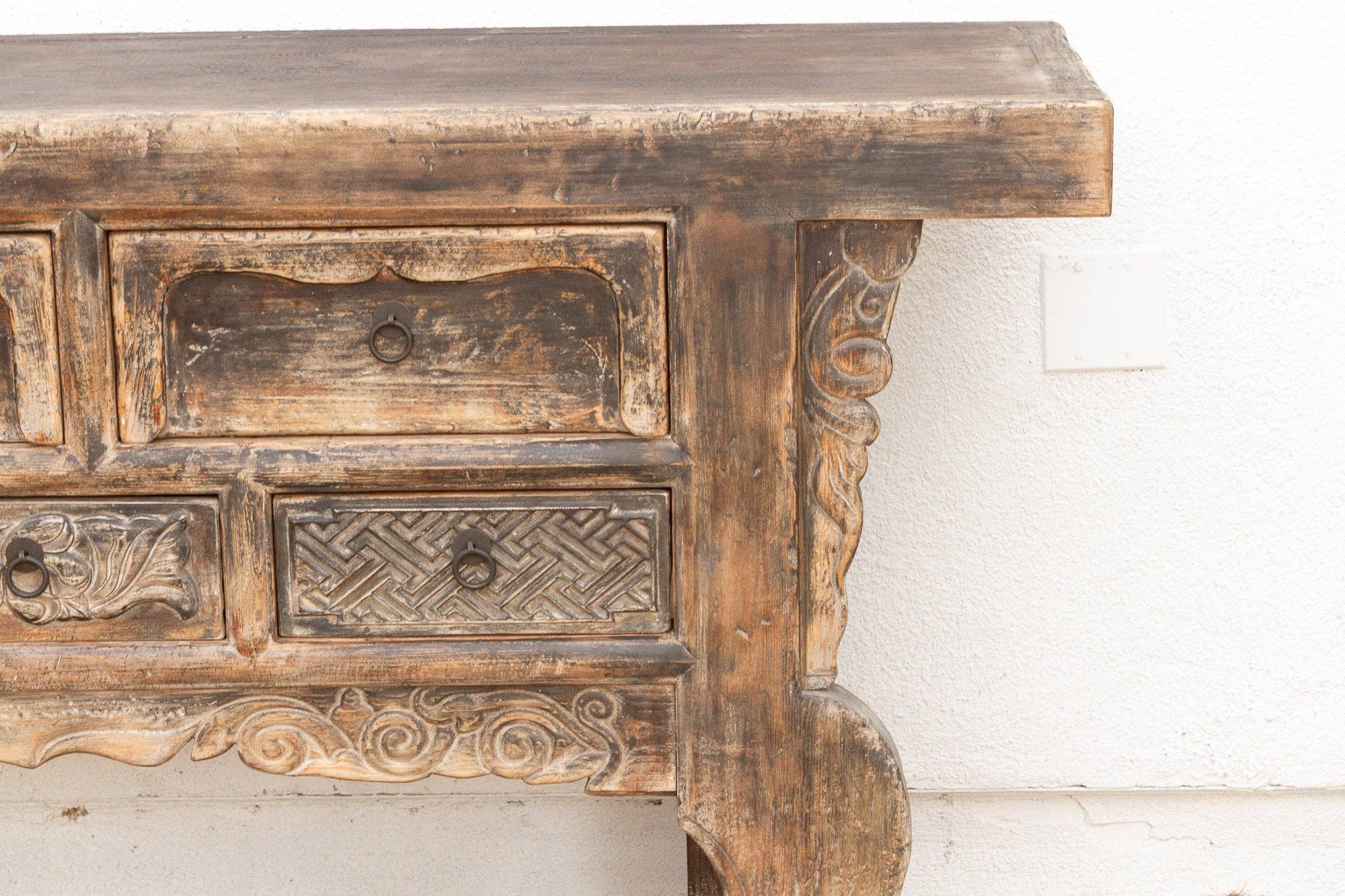 De-cor - Wholesale Console Table - Oriental Sanctuary, Antique Carved Altar Table3