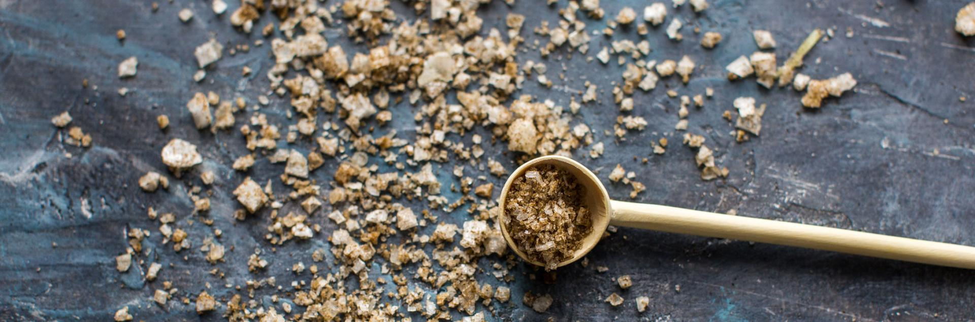 Dorset Sea Salt Co - Wholesale Salt - Oak Smoked Dorset Sea Salt (100g)3