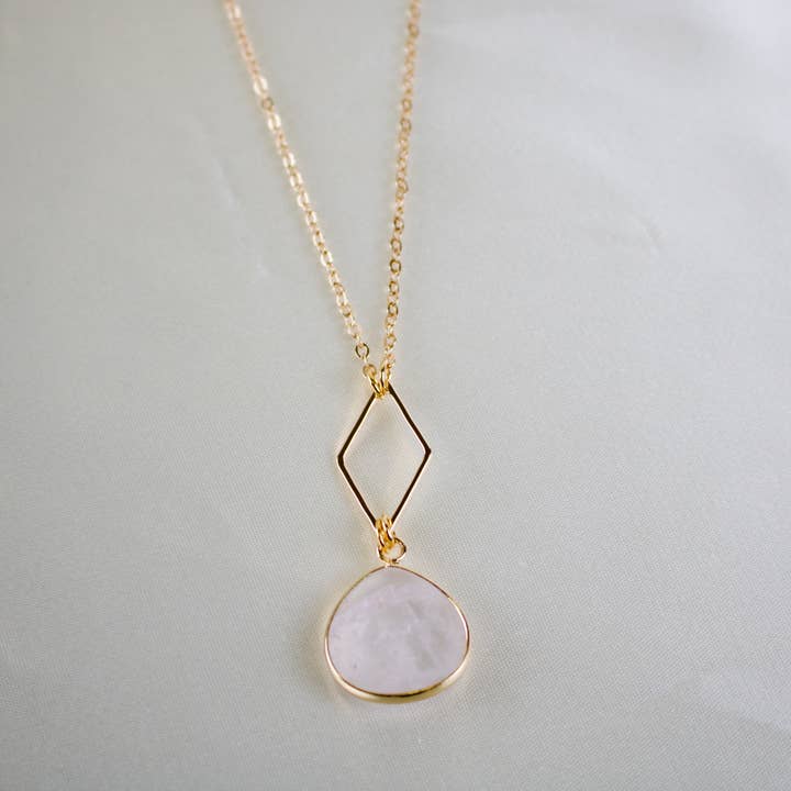 Rosa//Teardrop Quartz hänge halsband för wholesale av TISH jewelry