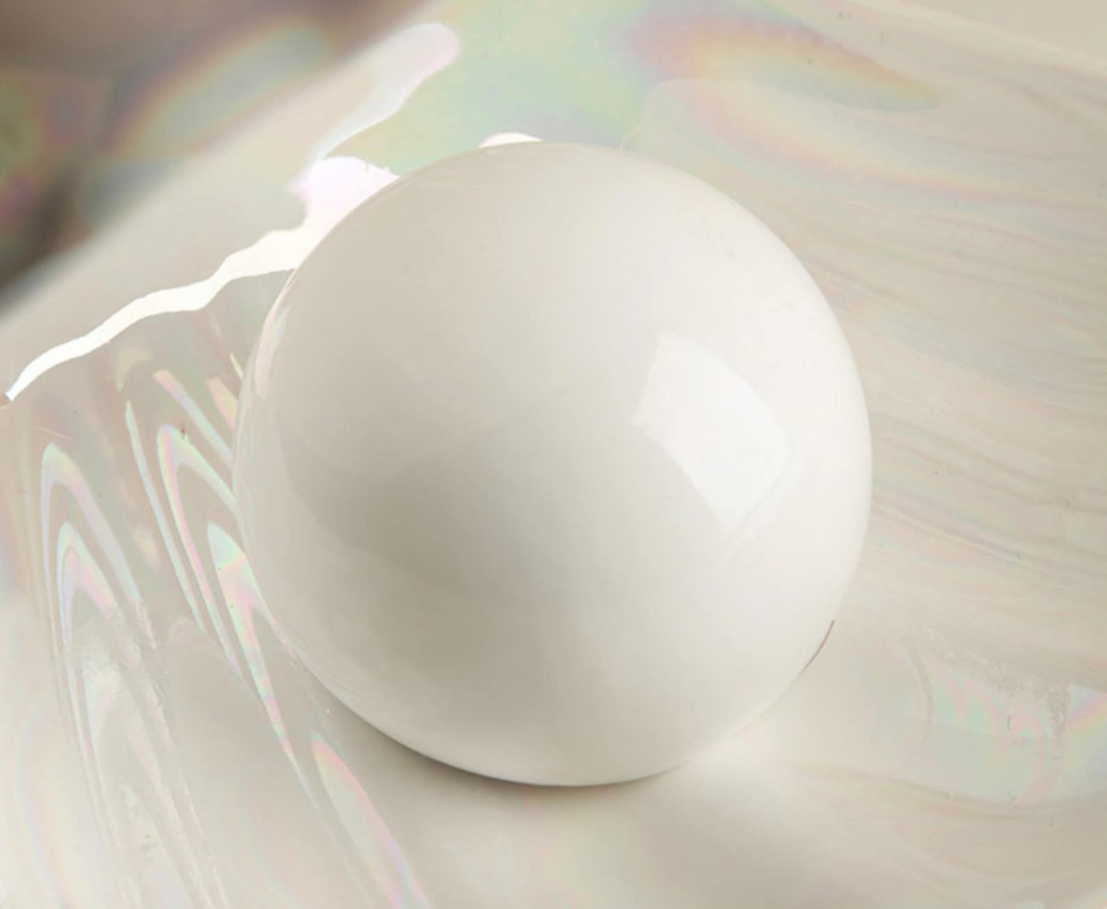 Green Pastures Wholesale - Wholesale Decorative Tabletop Object - Pearl Decor Shell Jewelry Tray and Table Lamp4