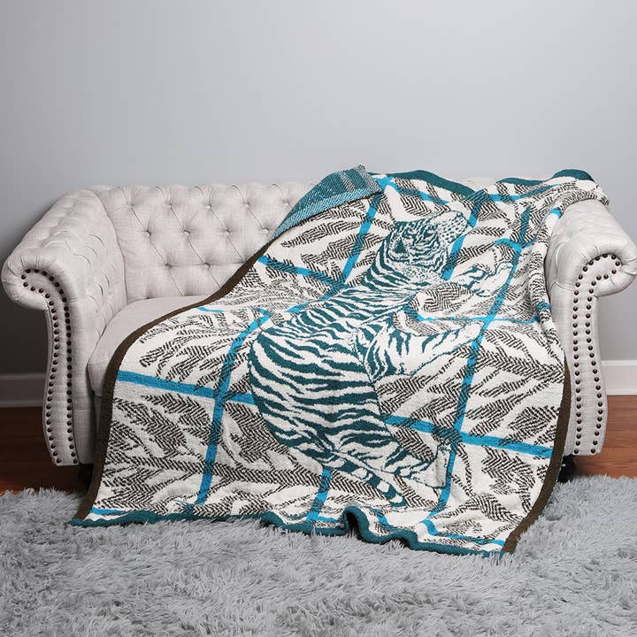 Cheeta Lion Tiger Forest Design Throw Blanket for wholesale by Fashion City