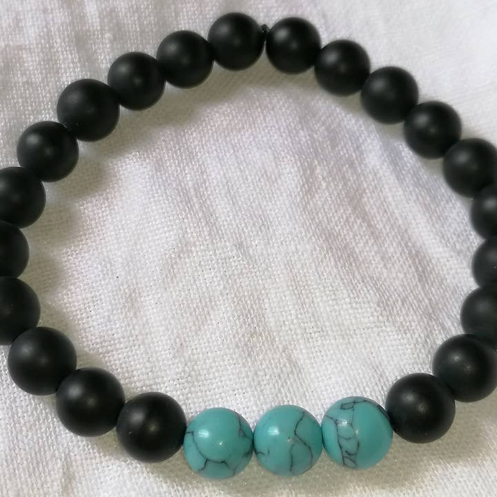 Bracciale in agata turchese howlite per la vendita all'ingrosso da parte di Blue Moon Bijoux
