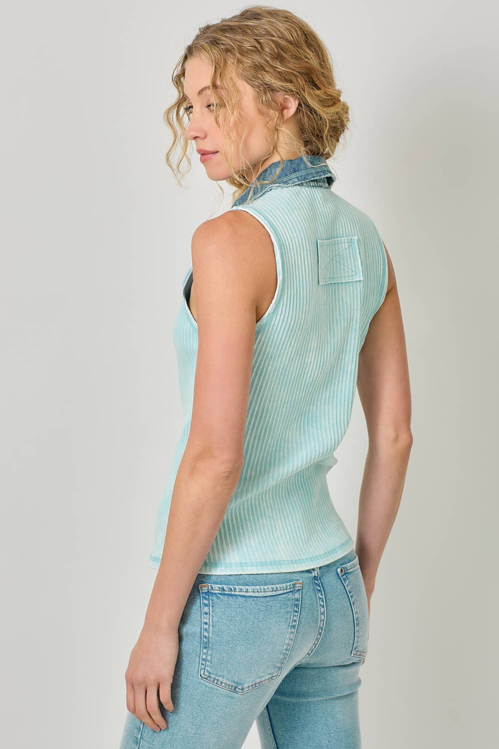 Mystree - Vente Chemise à col boutonné – femme - Haut sans manches à boutons en maille côtelée lavée 6094318