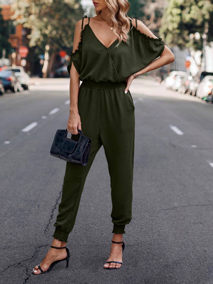 eLook – Großhandel Jumpsuit – Damen – SZ1-J9004 Schulterfreier Wickeloverall mit gesmokter Schulterpartie54